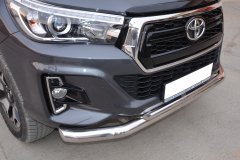 Тюнинг внедорожника Защита переднего бампера Toyota Hilux Exclusive Black 2018