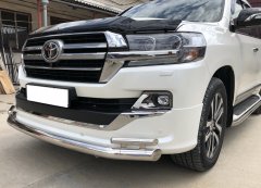 Тюнинг внедорожника Защита переднего бампера Toyota Land Cruiser 200 Executive Lounge 2018