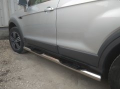 Тюнинг внедорожника Порог труба с проступью Chevrolet Captiva 2012