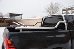 Тюнинг внедорожника Защитные дуги кузова Toyota Hilux Black Onyx 2020