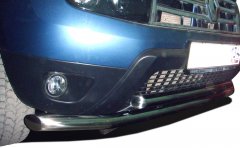 Тюнинг внедорожника Защита переднего бампера Renault Duster 2011
