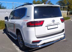 Тюнинг внедорожника Защита заднего бампера Toyota Land Cruiser 300 2021 (Юбилейная)