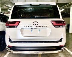 Тюнинг внедорожника Защита заднего бампера Toyota Land Cruiser 300 2021 (Комфорт плюс)