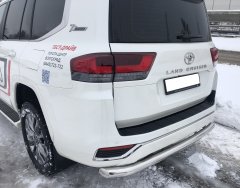 Тюнинг внедорожника Защита заднего бампера Toyota Land Cruiser 300 2021 (Юбилейная)