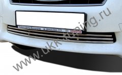 Тюнинг внедорожника Решетка передняя Toyota RAV4 2010-2012