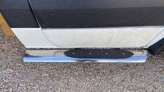 Тюнинг внедорожника Порог труба с проступью Mercedes-Benz Sprinter 2012
