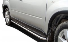 Тюнинг внедорожника Пороги с накладным листом Nissan X-trail 2010-2015 (T31) Второе поколение (в т.ч. Рестайлинг 2010г.)