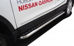 Тюнинг внедорожника Пороги с накладным листом Nissan Qashqai 2015