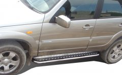 Тюнинг внедорожника Пороги с накладным листом Chevrolet Niva 2002-2009