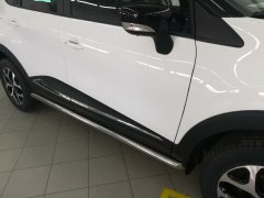 Тюнинг внедорожника Защита штатного порога труба Renault Kaptur 2017