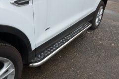 Тюнинг внедорожника Пороги с накладным листом Ford Kuga 2016